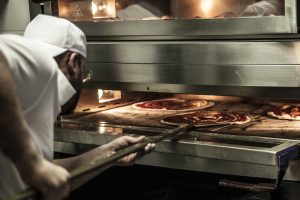 pizzeria genova pizza maria infornata